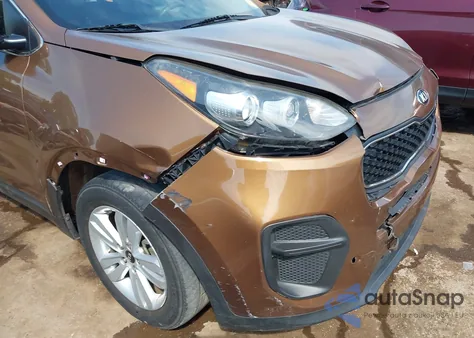 2018 Kia Sportage Lx z USA, uszkodzony, nr VIN KNDPM3AC5J7489713